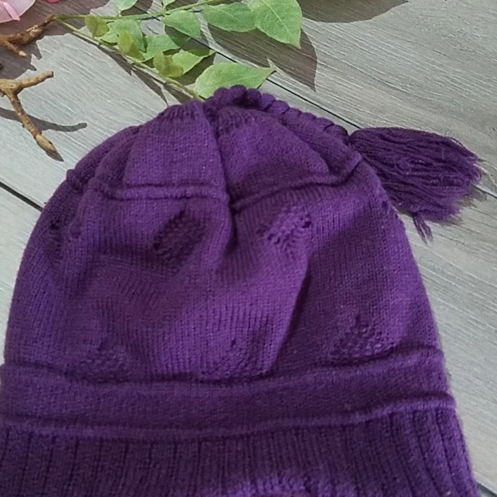 Winter Cap - Picture 2 of 4